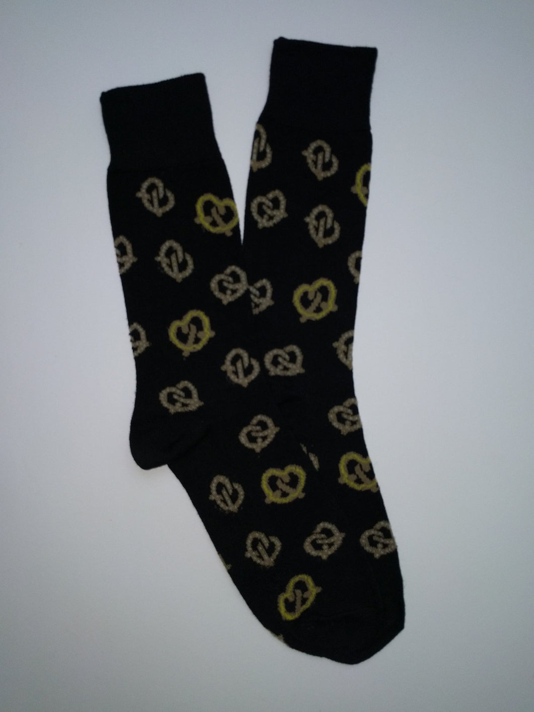 Pretzel Black Crew Socks